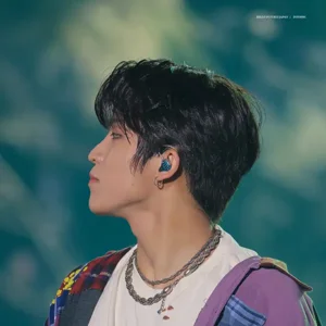 Park Jeongwoo gallery image