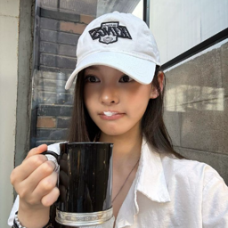 Chenyu gallery image