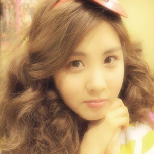 Seohyun gallery image