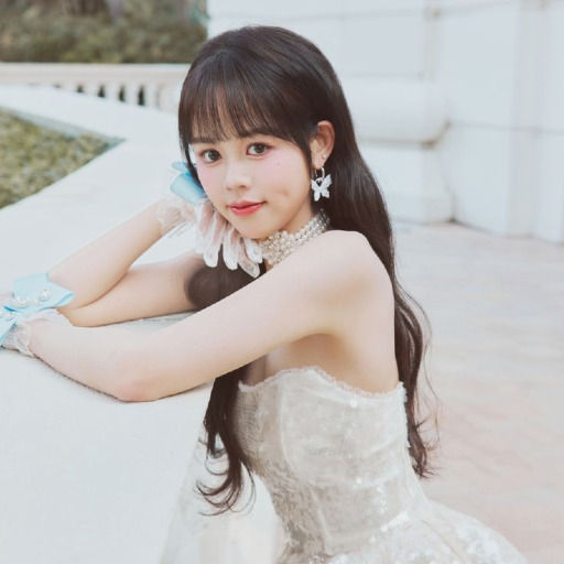 Larawan sa gallery ni Ouyang Chengxi