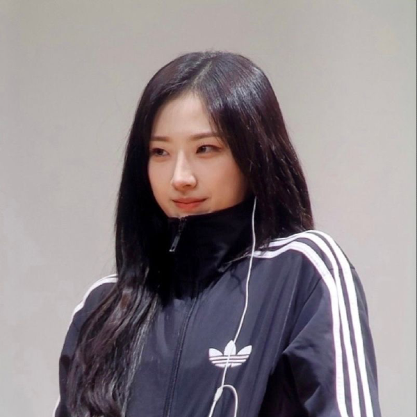 Larawan sa gallery ni Haseul