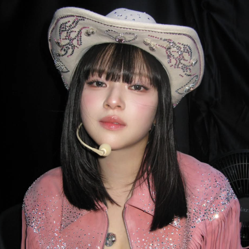 Jeongyeon gallery image
