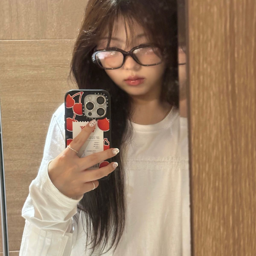 Ri-won gallery image