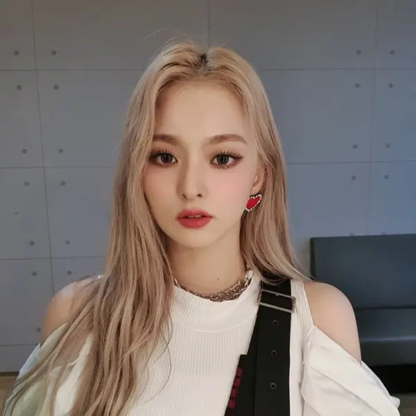 Nakyung gallery image