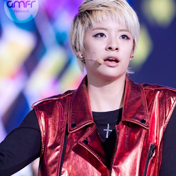 Gambar galeri Amber Liu