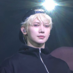 Yeosang gallery image