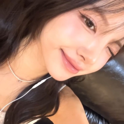 Brittney gallery image