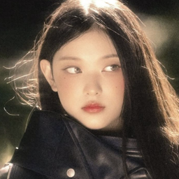 Haerin gallery image