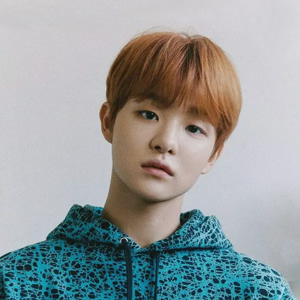 Park Jihoon gallery image