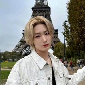 Jiseok gallery image