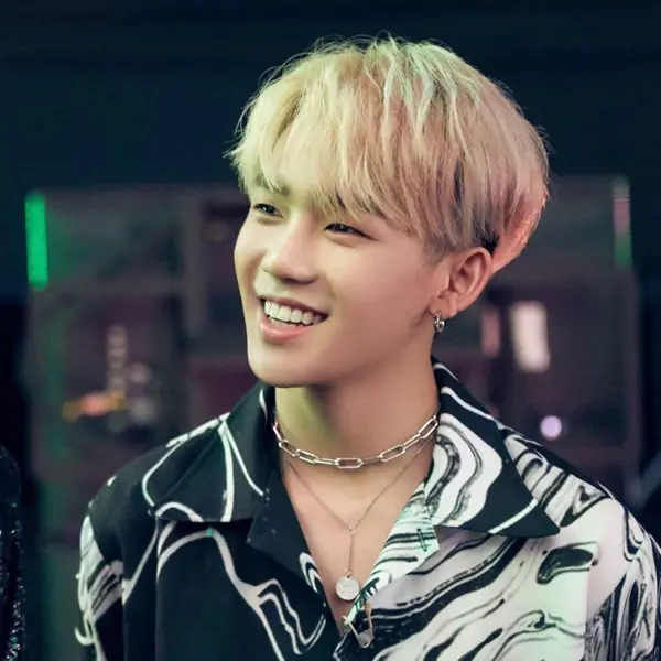 Choi Hyunsuk gallery image