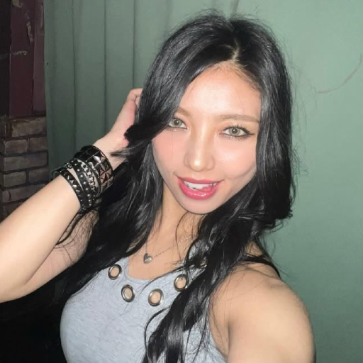 Larawan sa gallery ni Sayaka