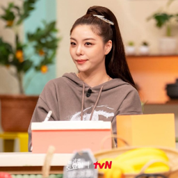 Ailee gallery image