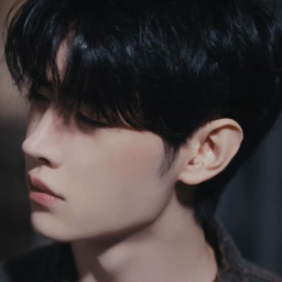 Sunghoon gallery image