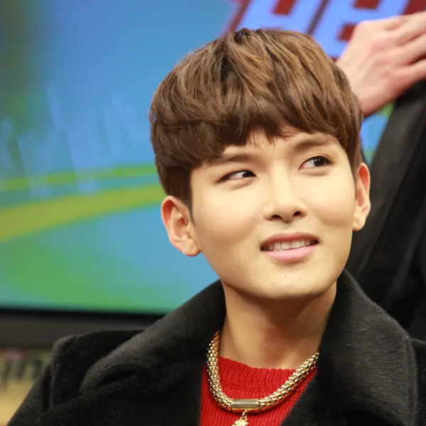 Ryeowook gallery image