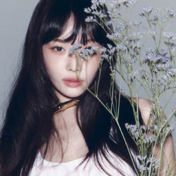 Chungha gallery image