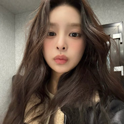 Nahyun gallery image