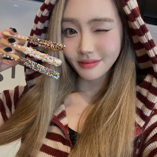 Zoe gallery image