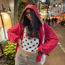 Chaeyoung gallery image