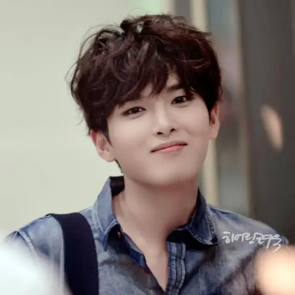 Ryeowook gallery image