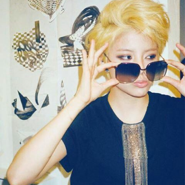 Gambar galeri Amber Liu