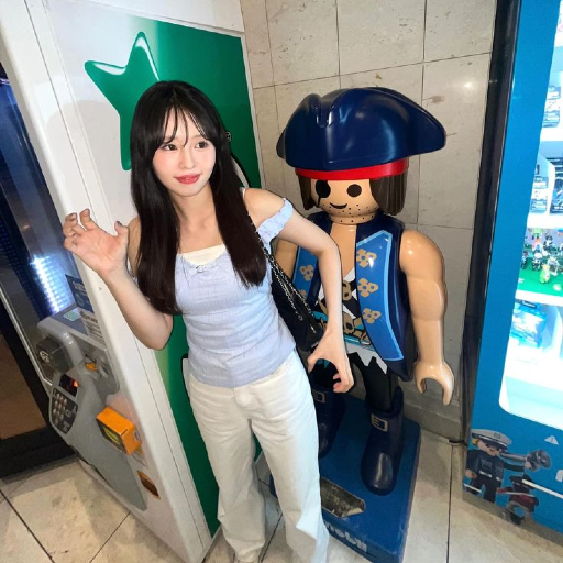 Hana gallery image