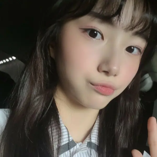 Youngeun gallery image