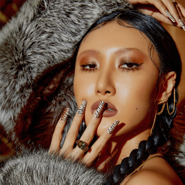 Hwasa gallery image