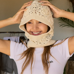 Lalisa gallery image