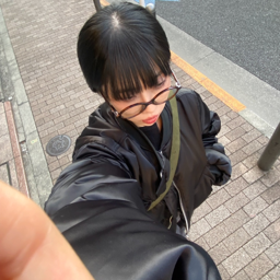 Yella.E gallery image