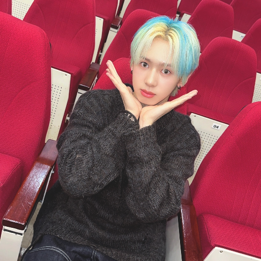Hee gallery image