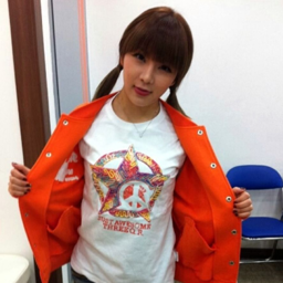 Hyunyoung gallery image