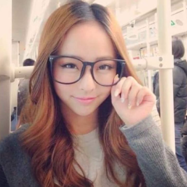 Gambar galeri Vivi