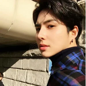 Seyoon gallery image