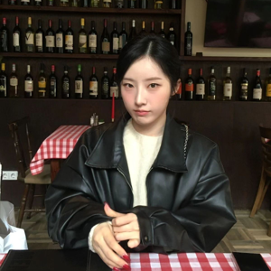 Haseul gallery image