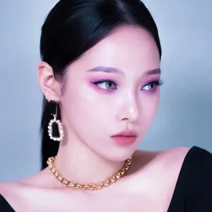 Jeon Somin photo
