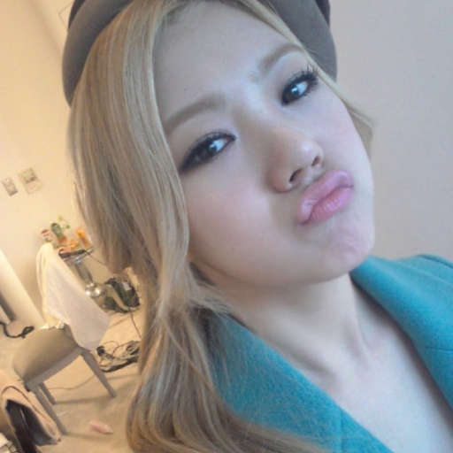 Gambar galeri Park Sooyoung