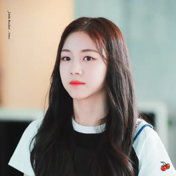 Dahyun gallery image