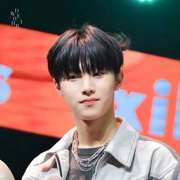 Hyunwoo gallery image