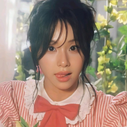 Chaeyoung gallery image