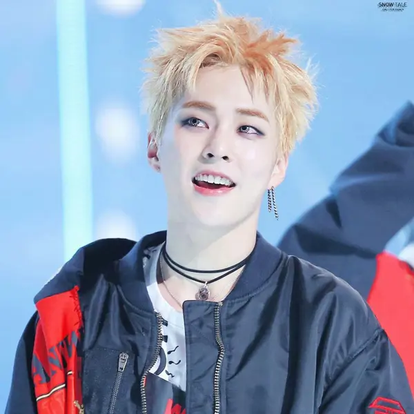 Xiumin gallery image