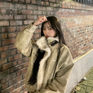 Park ShiOn gallery image