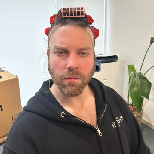 Gambar galeri Ladybeard