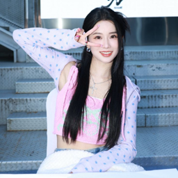 Liu Jiaxin gallery image