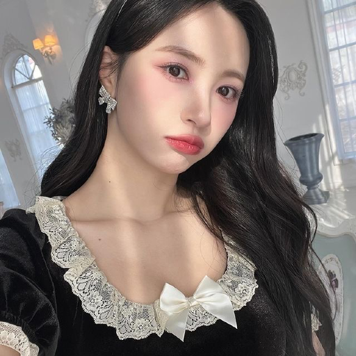 Jiwon gallery image