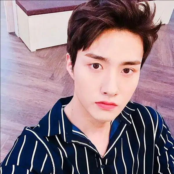 Gambar galeri Yeo One