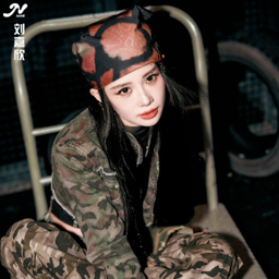 Liu Jiaxin gallery image