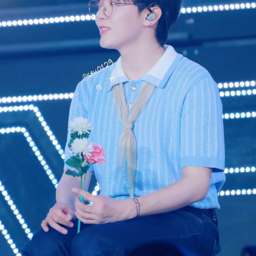 Seungkwan gallery image