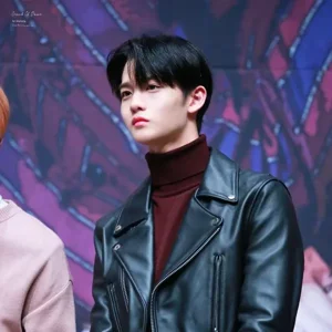 Jinyoung gallery image