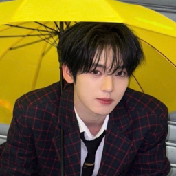 Han Yujin gallery image